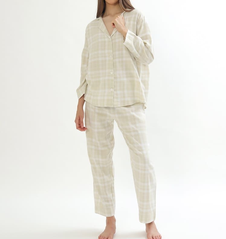 LADIES-FLANNEL-TRADITIONAL
